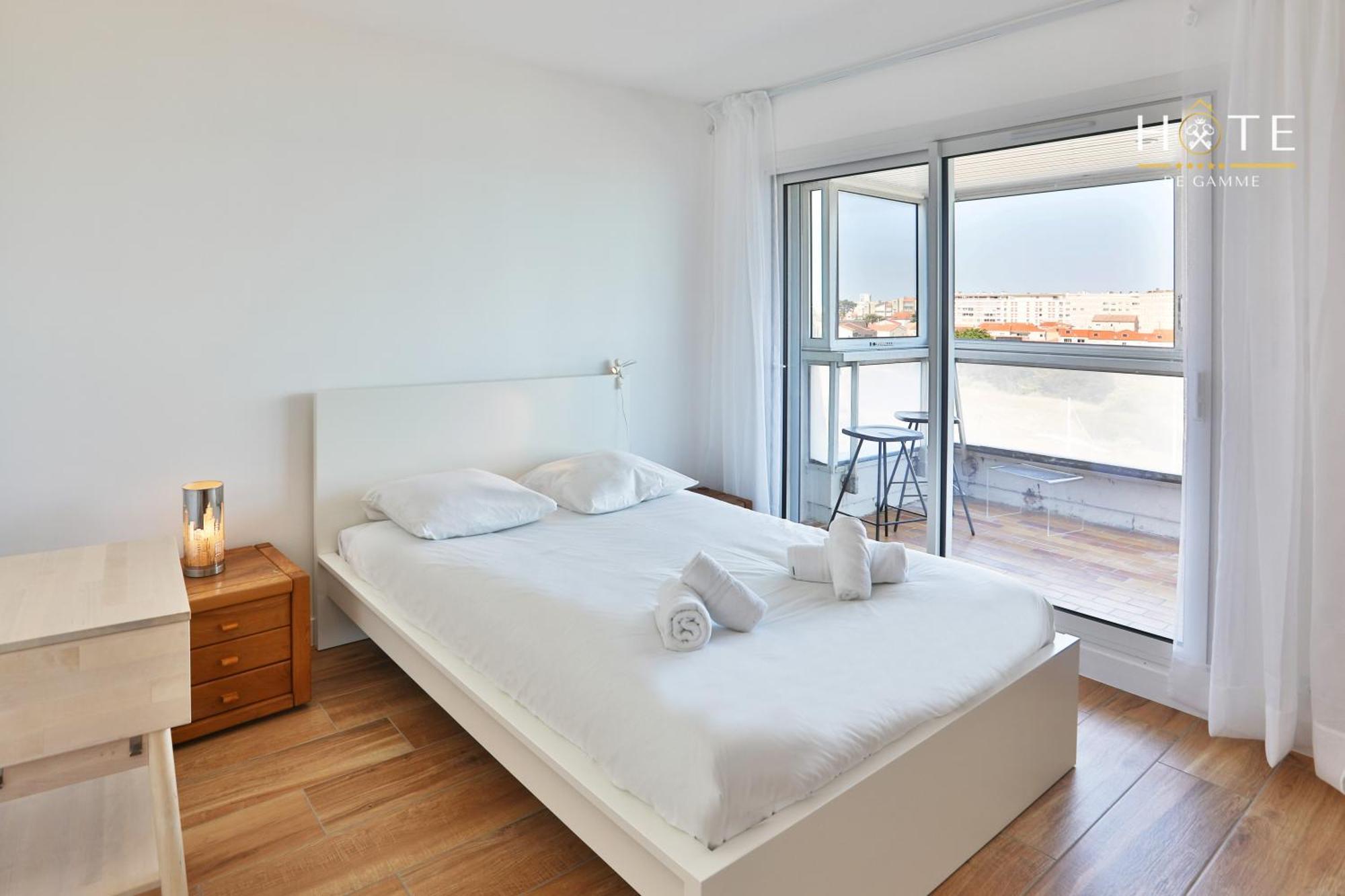 Appartement De Caractere, Superbe Vue Mer 280° La Chaume Exterior foto